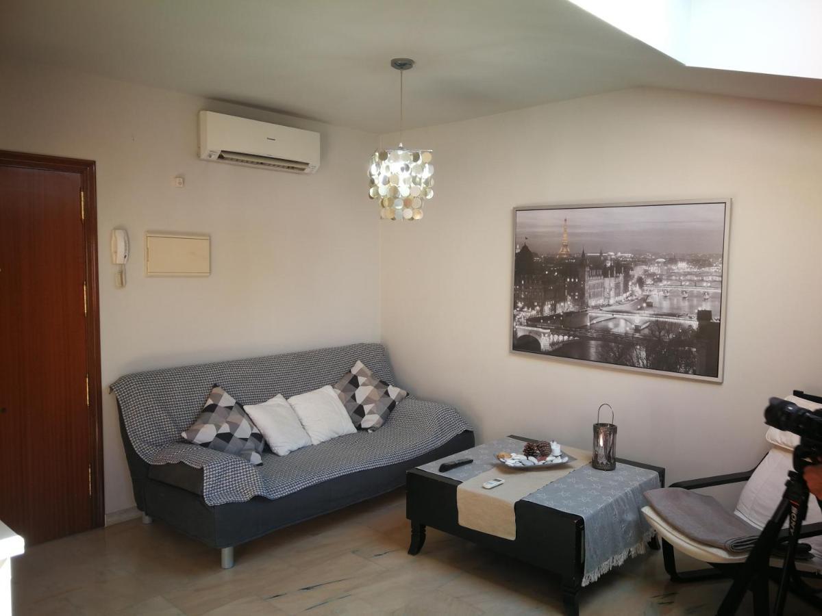 Apartamento Atico Carmen フエンヒロラ エクステリア 写真